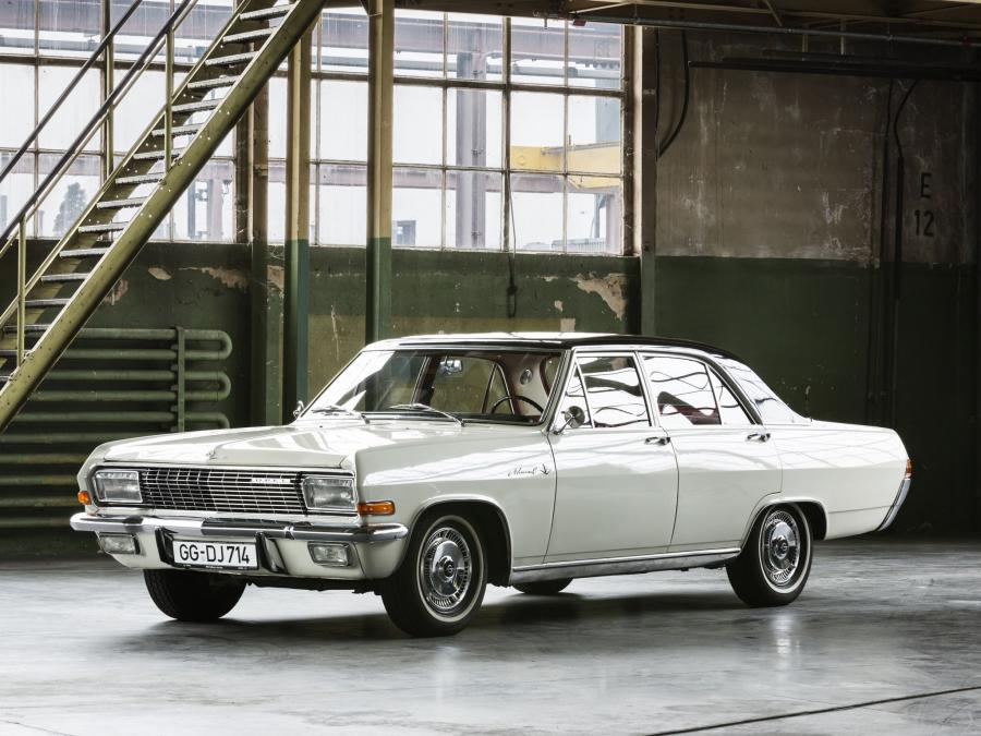  Opel Admiral 1964 года  (фото 11 из 20)